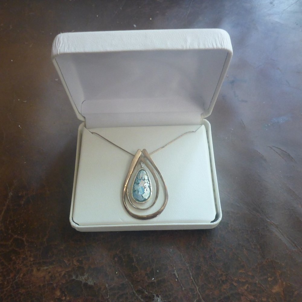 Sterling Silver Necklace w/ Semi Precious Stone Pendant